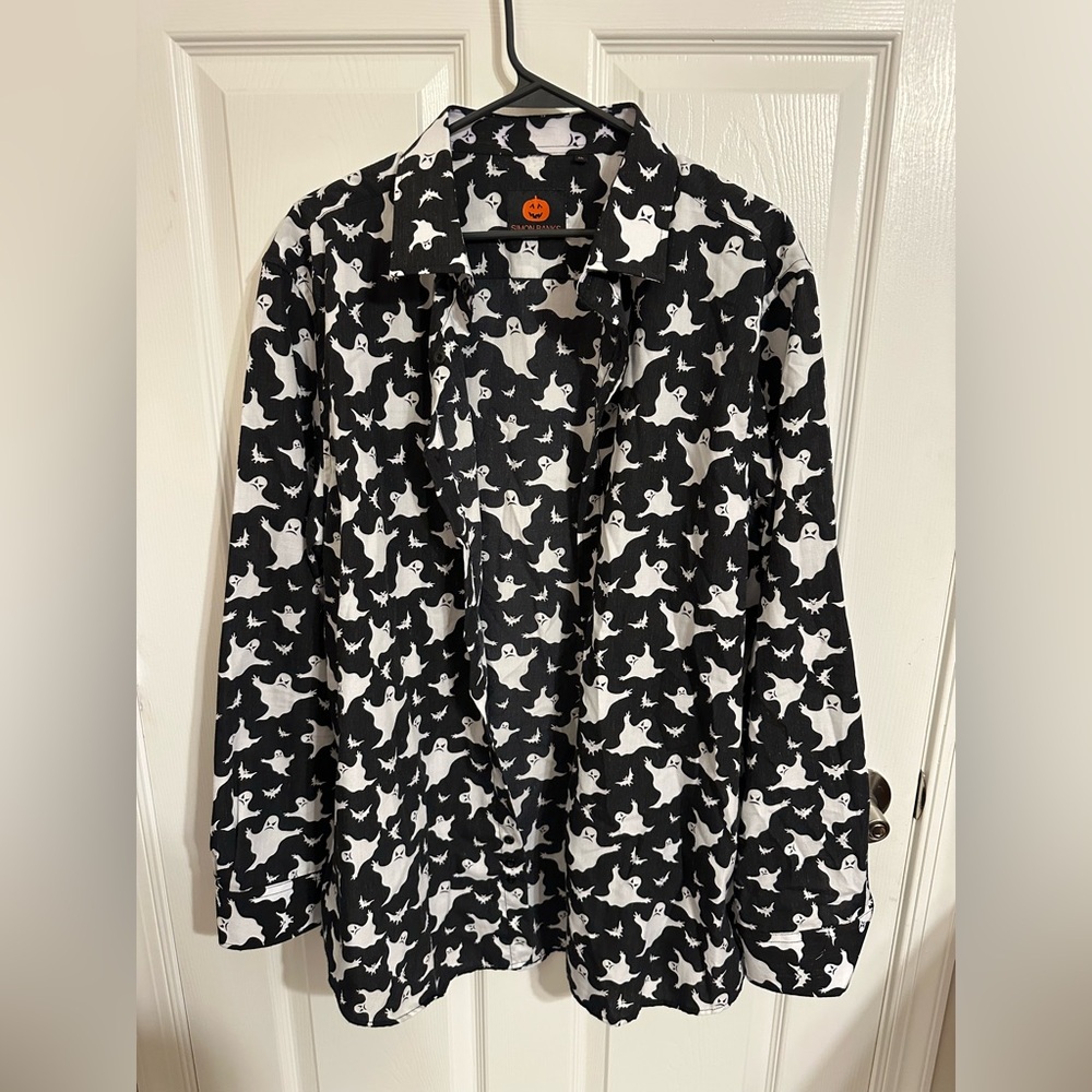 Halloween Ghosts Black and White Men’s Button Down